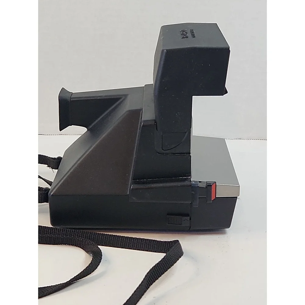 Polaroid Sun 600 LMS Instant Film Camera Black Silver Untested For Parts Repair